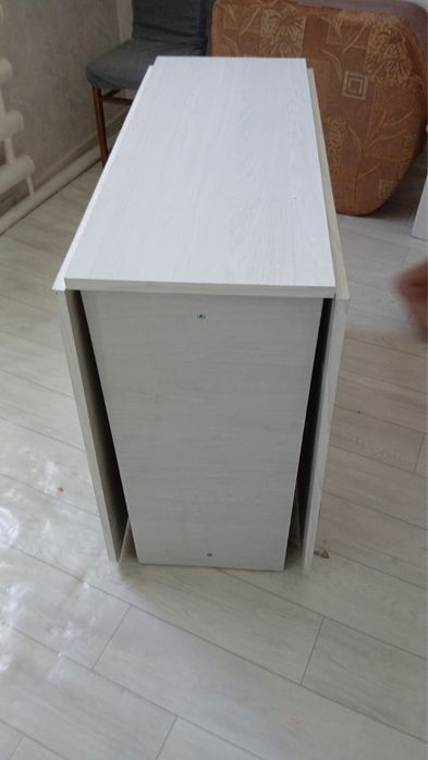 Продам стол раздвижной