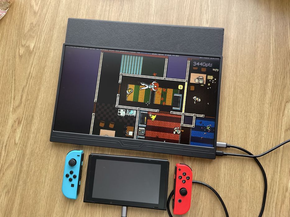 Портативный монитор 15.6 FullHD