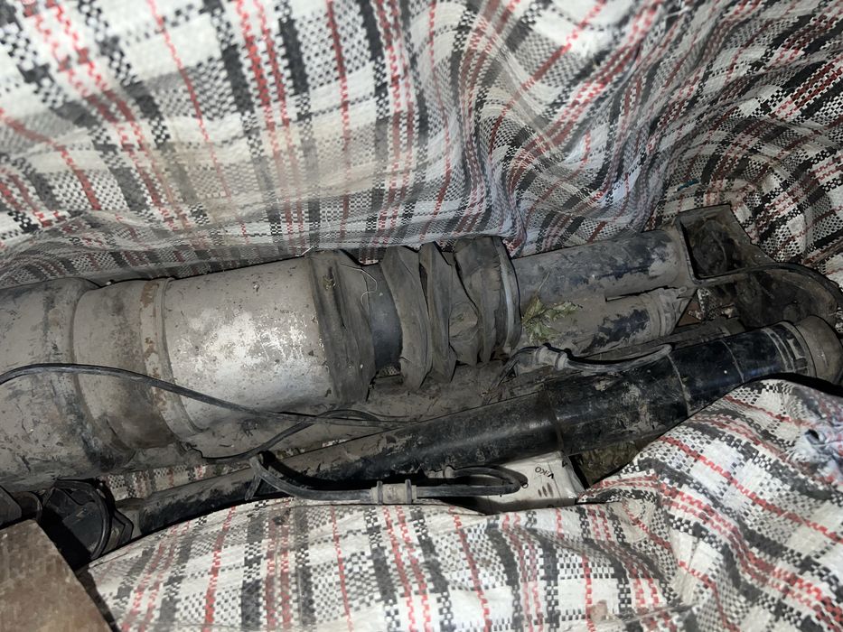 Запчасти от мерседес 211