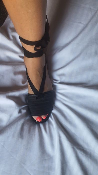 Сандали 38 номер