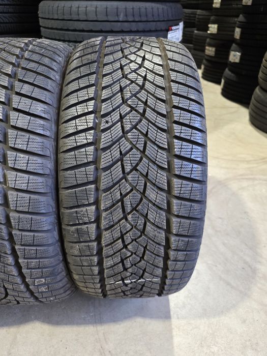 255/40/19 GOODYEAR 4бр