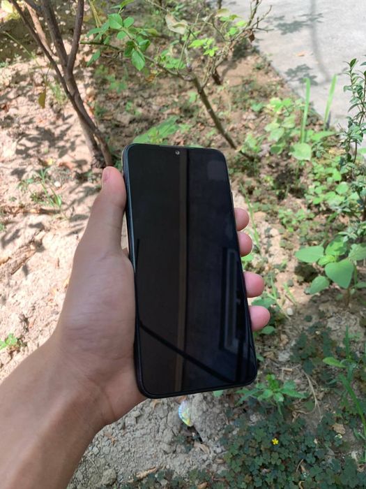 Redmi not 7 ideal zor tutilgan Telefon aybi yoq ishi yoq, kelishamz
