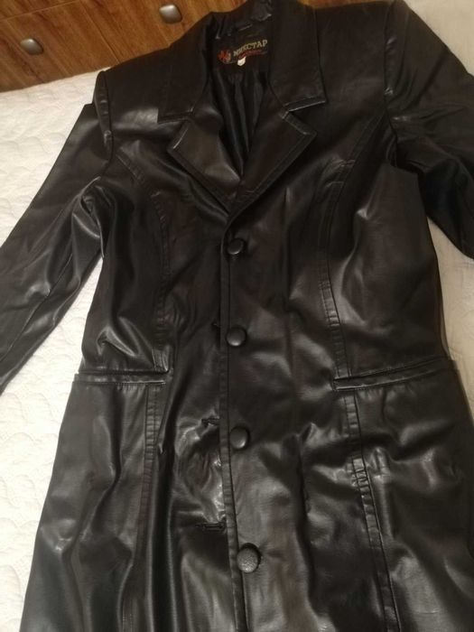 Дълъг балтон от еко кожа