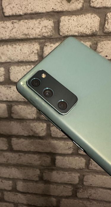 Samsung S20 FE 128 GB