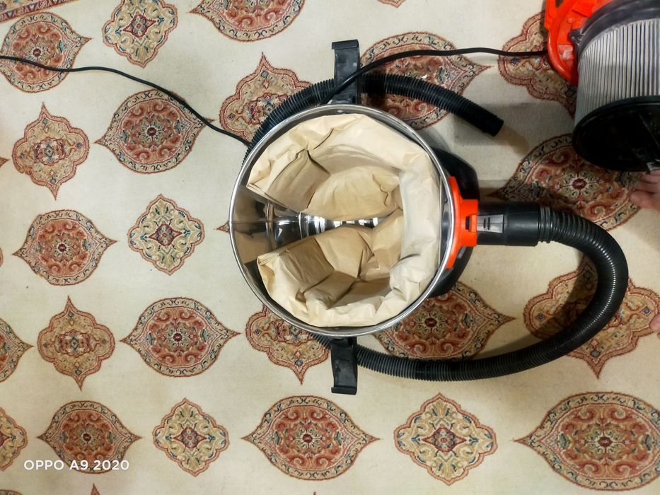 Продам штраборез и пылесос