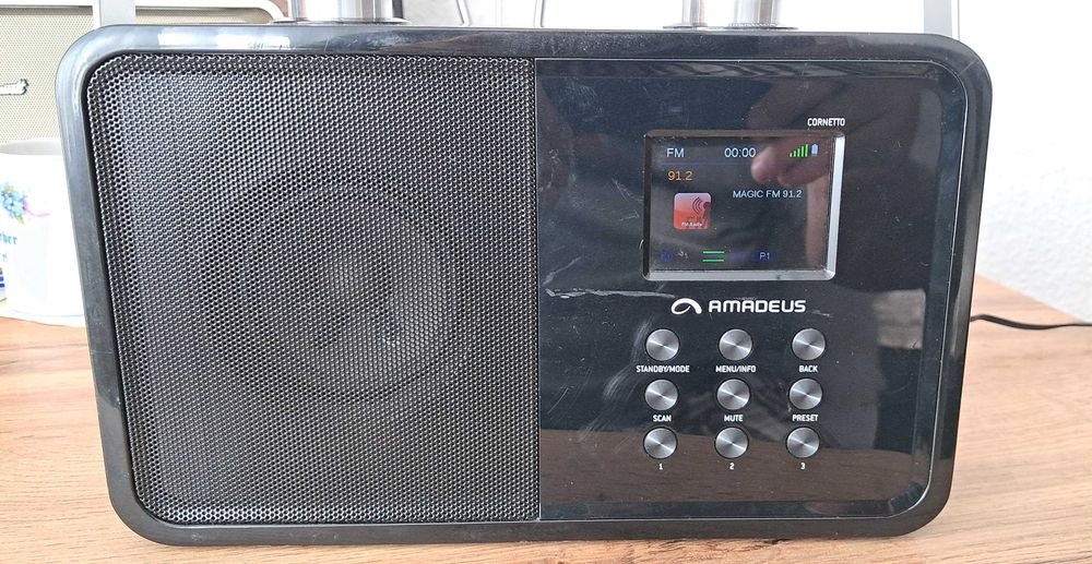 Radio AMADEUS CORNETTO - DAB+/FM si Bluetooth