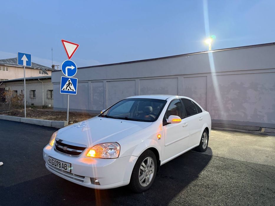 Lacetti 1.8.