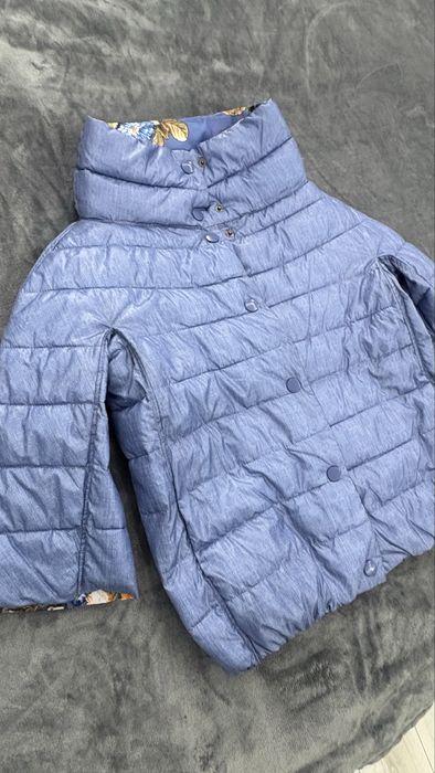 Олекотено красиво двулицево дамско яке