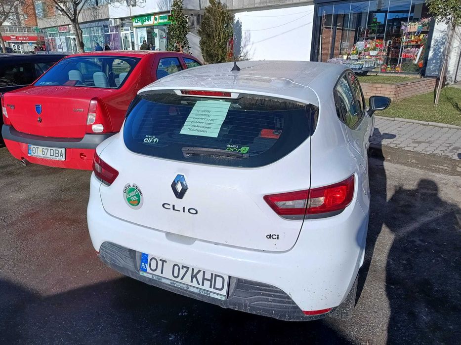 Vând Renault Clio 2014 noiembrie - 1600 diesel