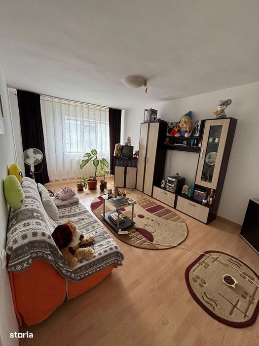 Apartament 3 camere, etaj 4, 72 mp, decomandat, Slatina - OLT