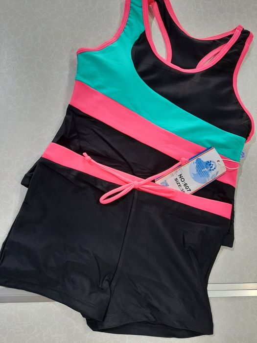 Продаю детский купальник размеры имеются