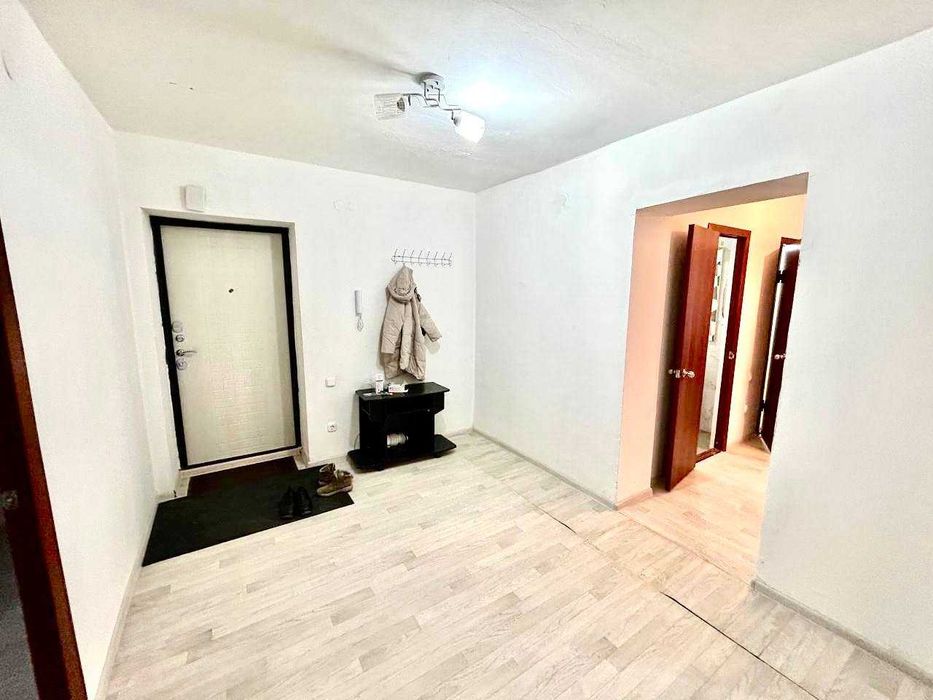 Продам 3-шку Кунай