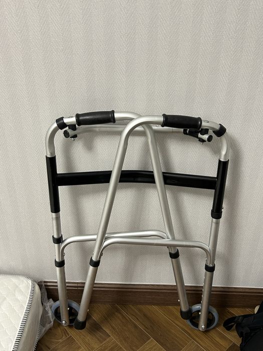 Ходунок для ходьбы