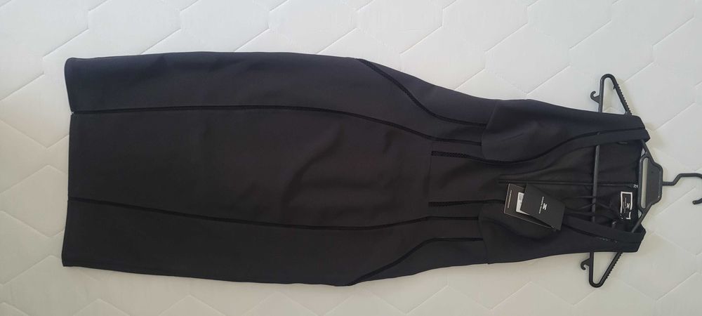 Rochie neagra Elisabeta Franchi