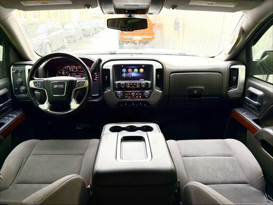 GMC Sierra  V8  5.3  KODIAK 4x4 Autoutilitara impozit 700 Ron /An