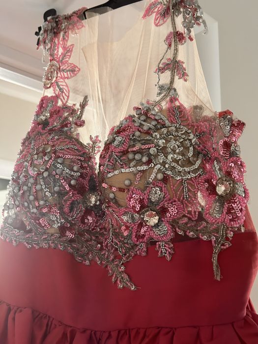 Rochie superba din tafta si dantela