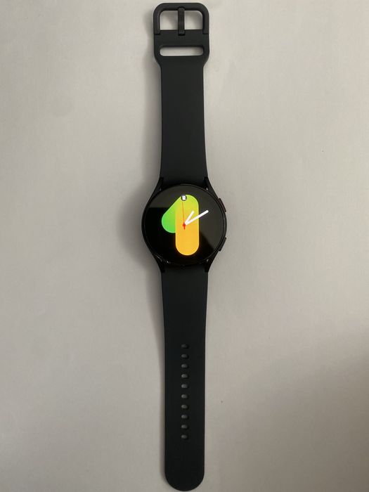 Часы samsung Galaxy Watch 5