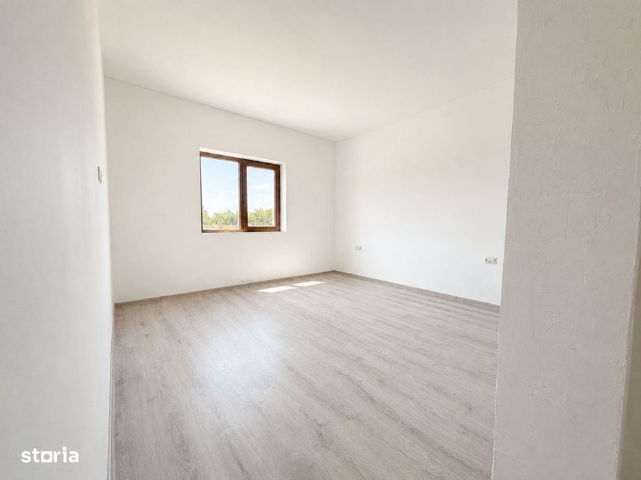 Casa noua P+M in Lumina | 5 dormitoare | curte si parcare proprie