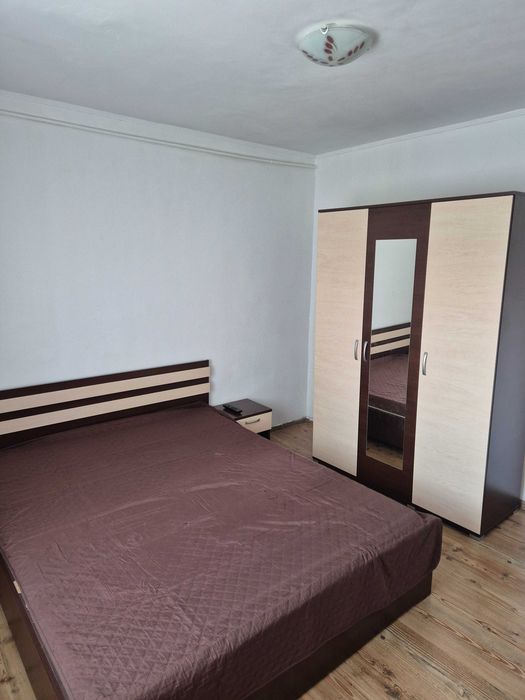 Apartament de închiriat