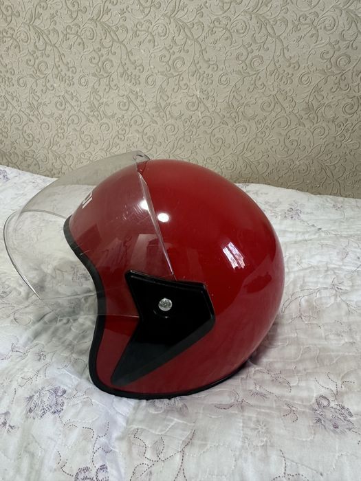 Шлем для мопеда