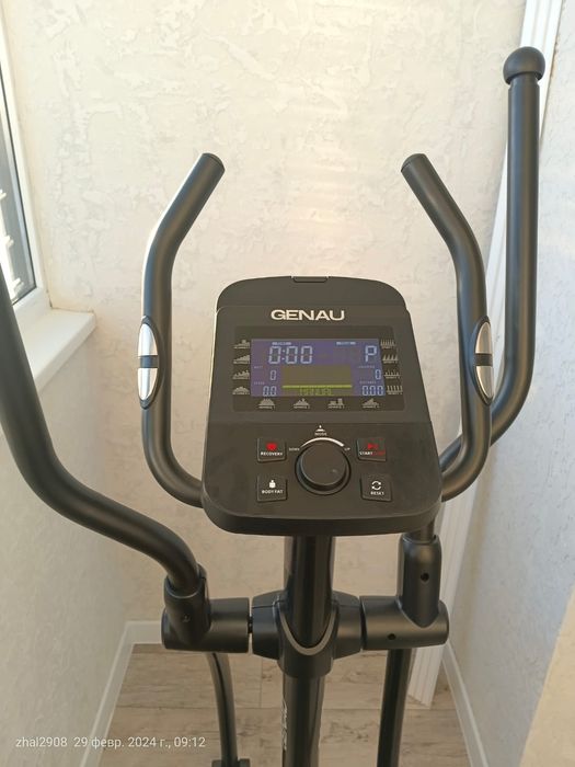 Эллиптический тренажер