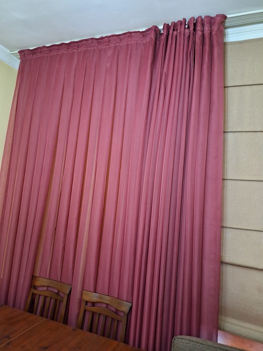 Занавеска из Турецкого капрона цвет яркий малиновый