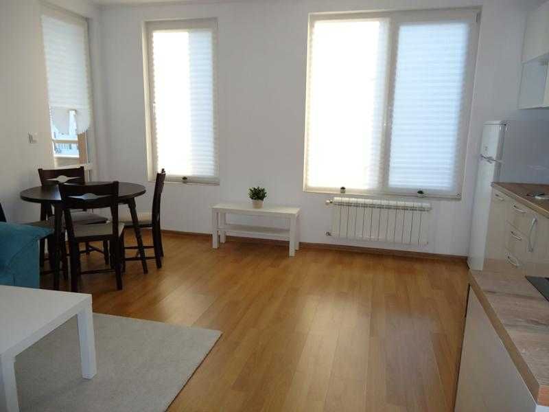 Дава се под наем Тристаен апартамент в София, Младост 4 - 86 кв.м за 498.27 € - Снимка #4