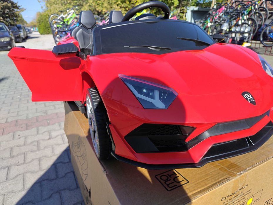 LAMBO Акумулаторна кола CHIARA червен