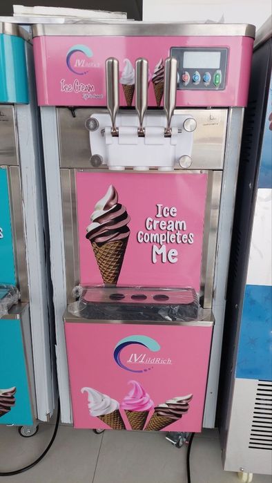 Батут и мороженое аппарат