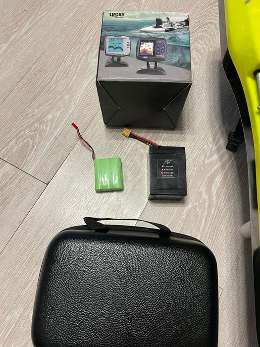 Navomodel Viper brushless, 3 cuve