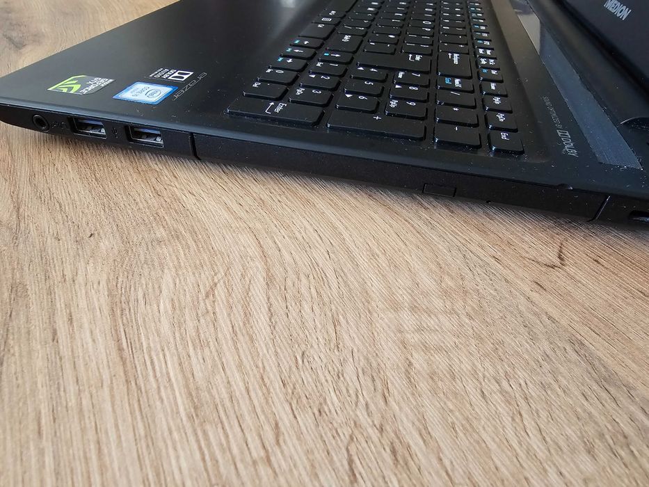 Лаптоп Erazer P6661 15.6" Intel i5 6200U 2.80Ghz | 16GB RAM | Nvidia GTX 950M 4GB | 128GB SSD + 1TB HDD | 3 часа Батерия | FHD