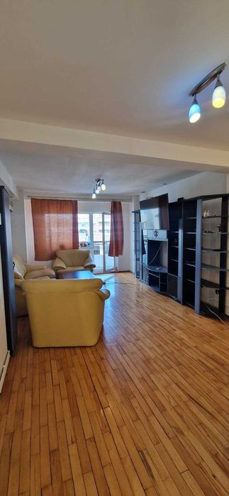 Caut coleg de apartament!