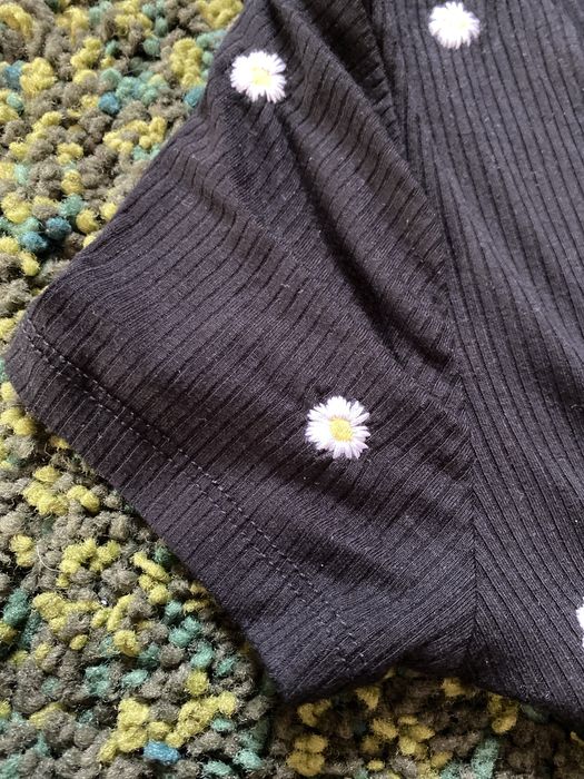 Salopeta “Stradivarius” neagra, cu model floral