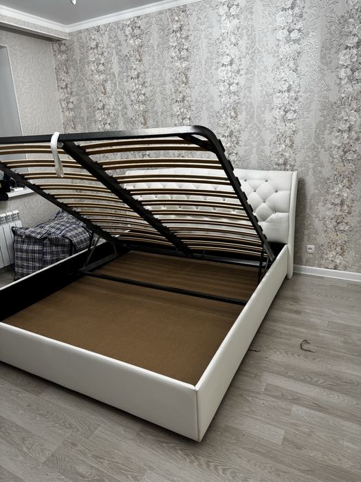 Продам срочно кровать