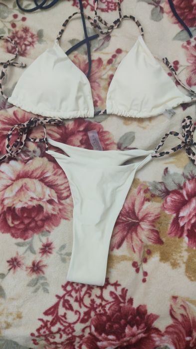 Продам купальник новый