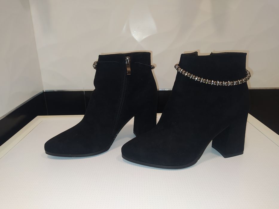 Батильены замшевые размер 37