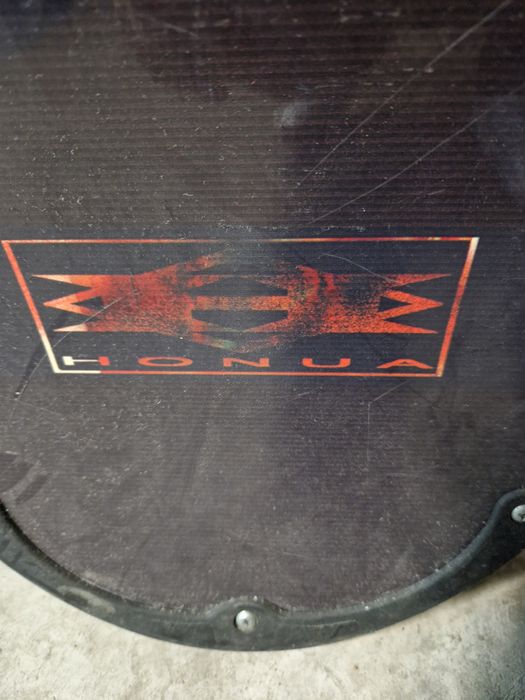 Сноуборд Honua и очила Shark