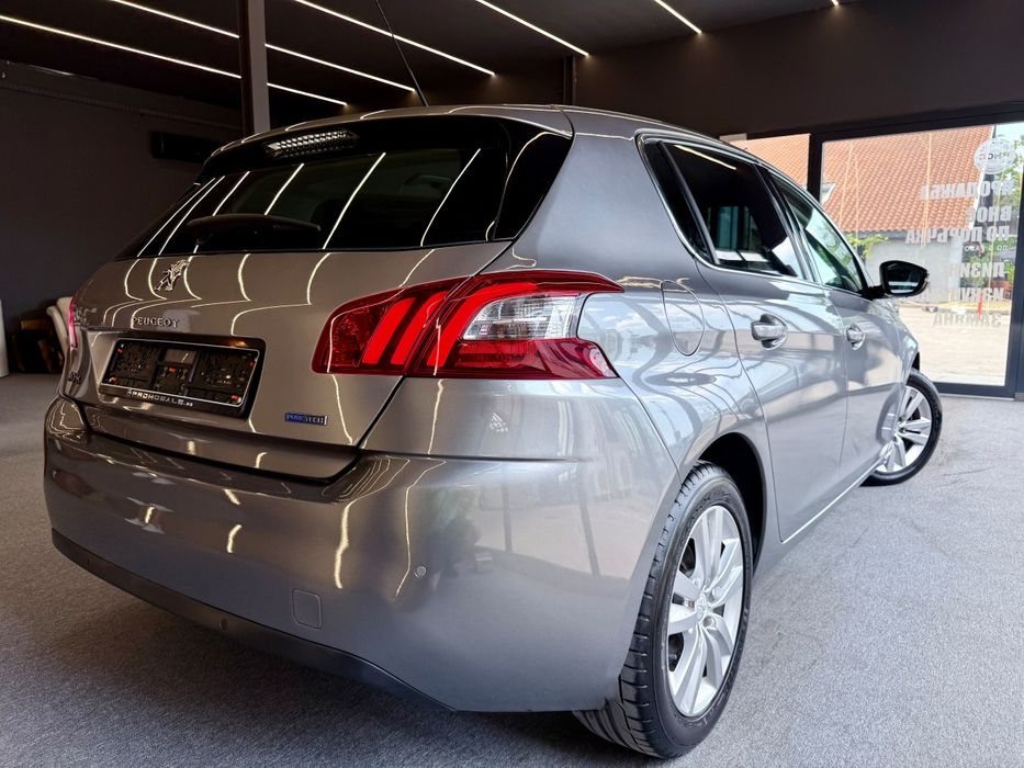 Peugeot 308 1.2i Auto 130hp 2016