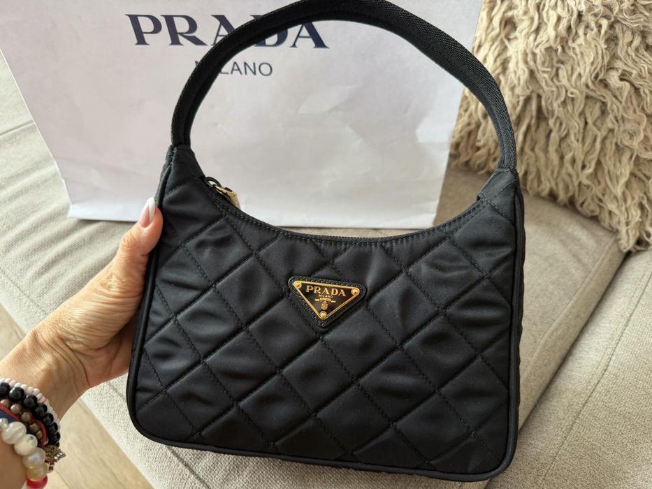 Чанта Prada оригинална