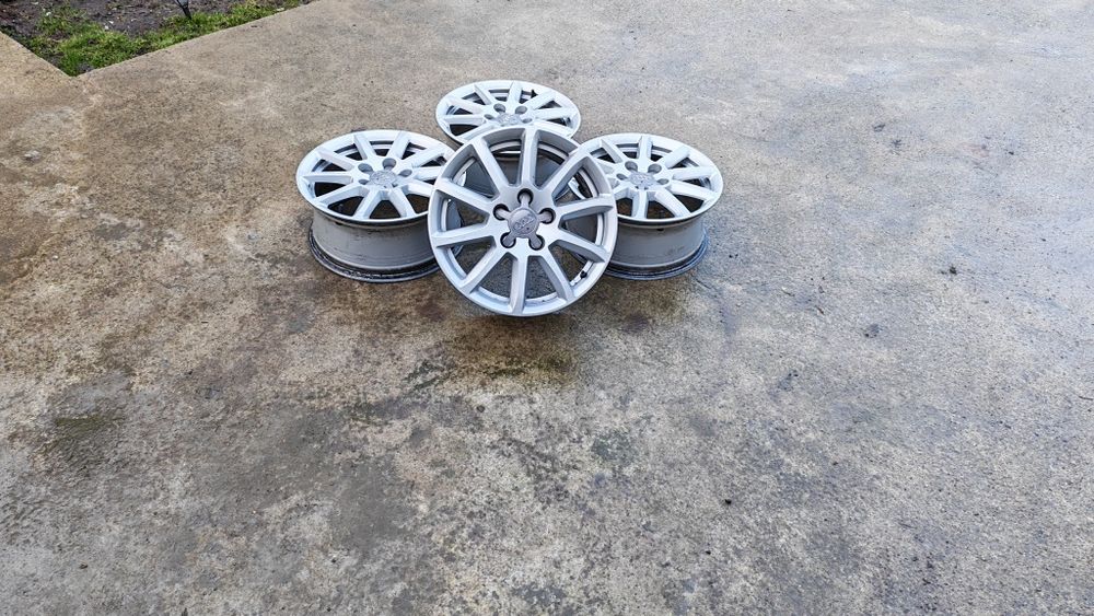 Set Jante R16 Audi 5x112