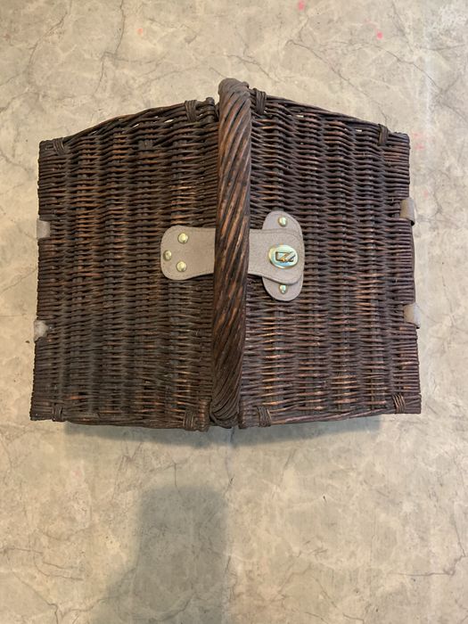 Плетеная корзинка