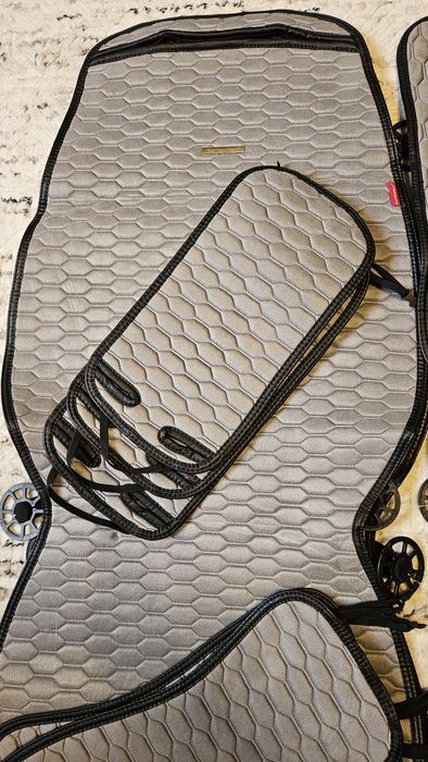 Авточехлы на сиденья универсальные