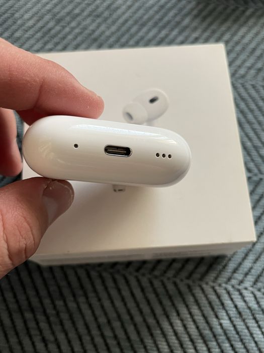AirPods Pro (2nd generation)