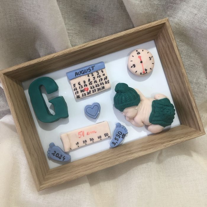 Rama foto bebelus personalizata cu detaliile de la nastere