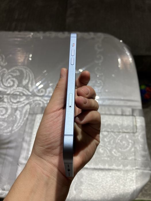 iPhone 14 plus otayam tiniq holatda. Faqat Imei otmagan