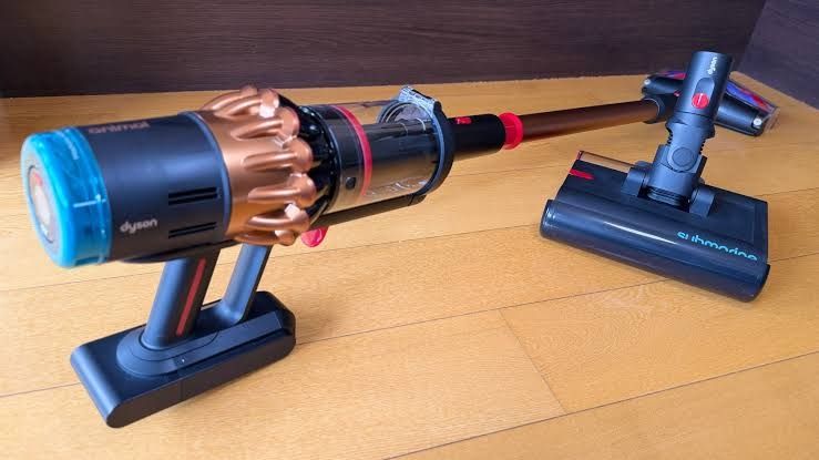 Dyson V16 Piston Animal Submarine — чистота как искусство