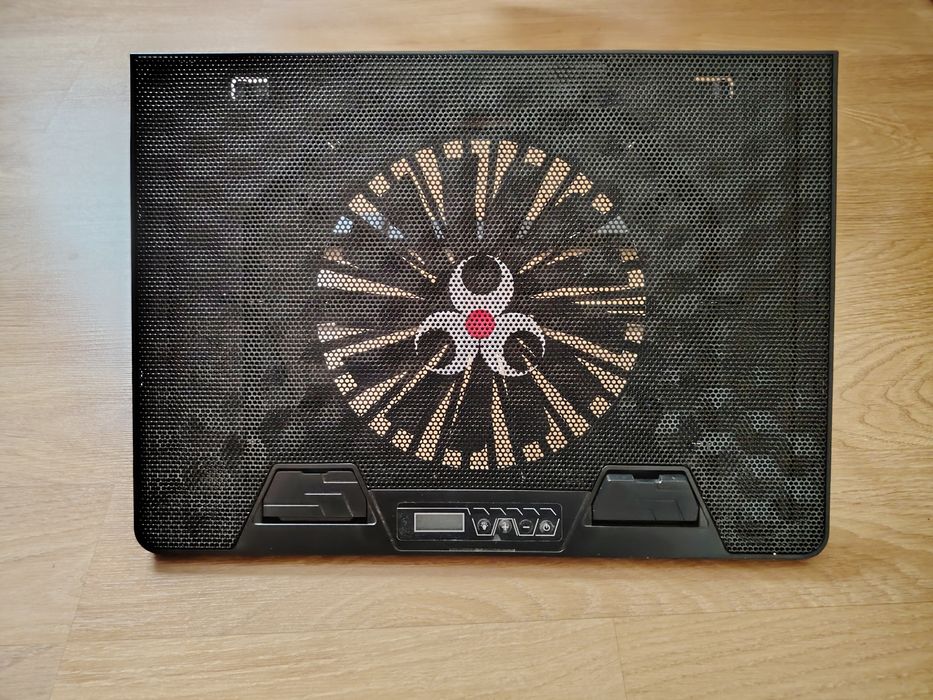 Suport Laptop Myria RGB