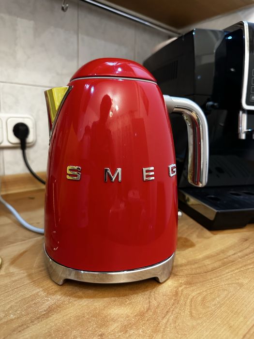 Чайник Smeg 1,7 л
