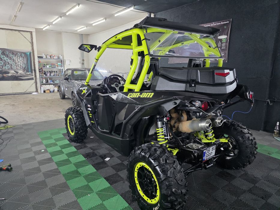 Can am maverick 1000 R Turbo