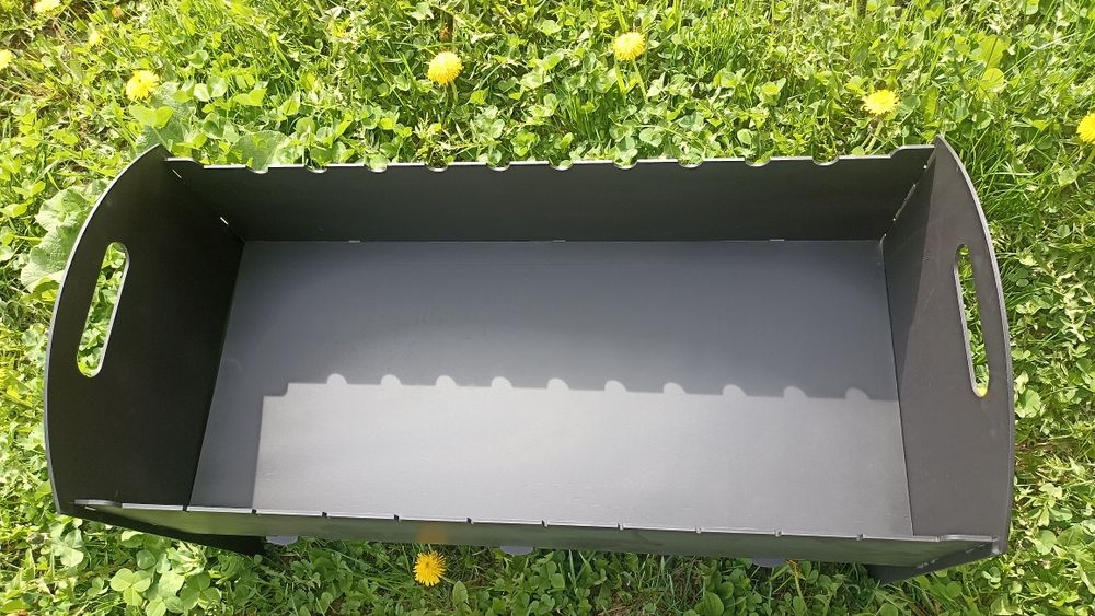 Продам мангалы с шампурами.